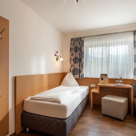 Hotel Tiroler Stuben